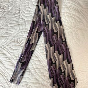 Purple and Grey Design Tie Stringbeans (EUC)